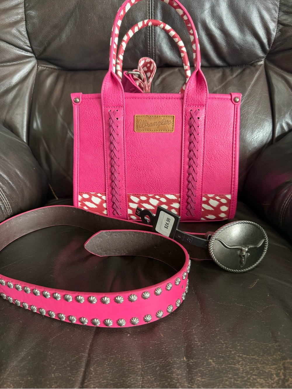 Wrangler Pink Studded Tote Handbag and matching belt with buckle BRAND NEW